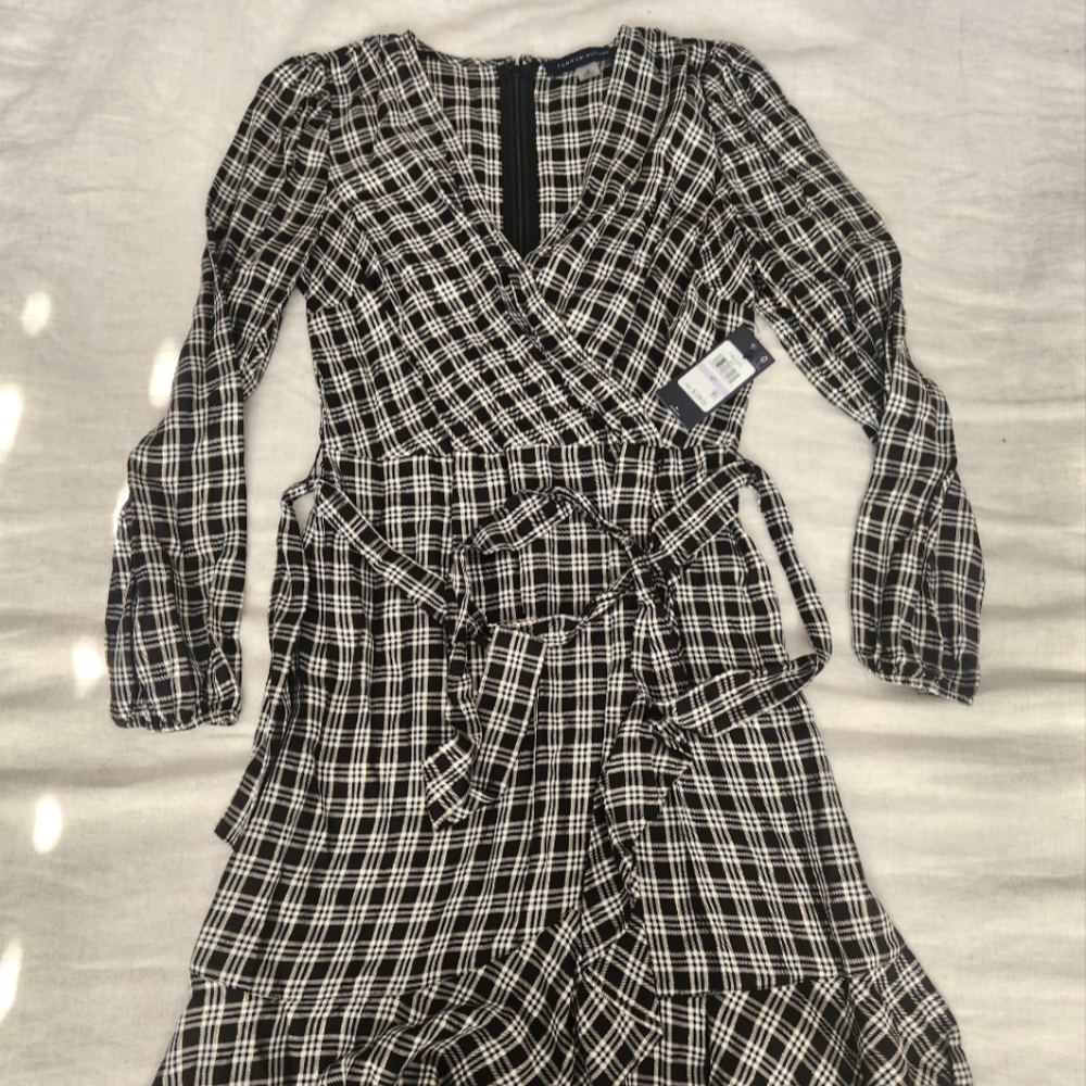 NWT Gingham Black White Check Faux Wrap Ruffle Dress with Gold Metallic Detail